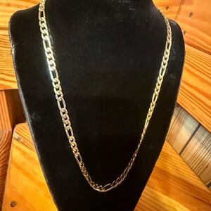 Elegant Gold Chain Necklace